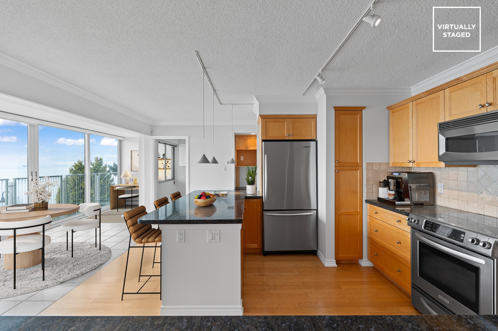 #203 - 150 24th Street